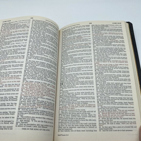 Holy Bible NKJV Thomas Nelson 412AN 1982 Words of Christ in Red Dictionary - Picture 12 of 13